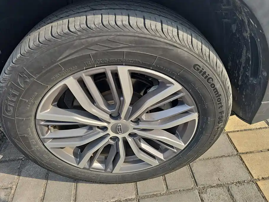 GEELY AUTOMOBILE BOYUE