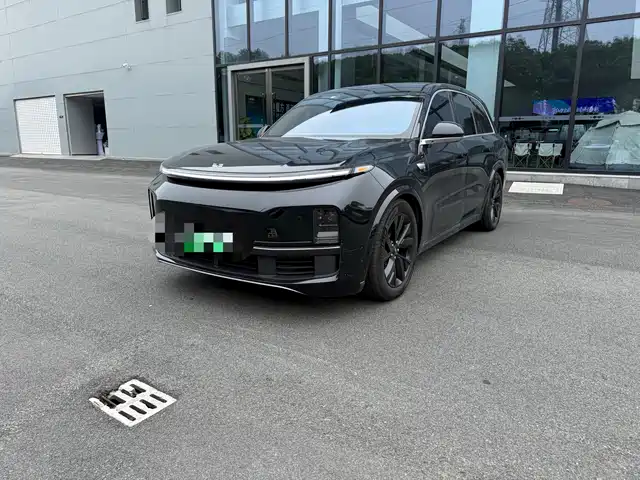 Li Auto L8 Pro