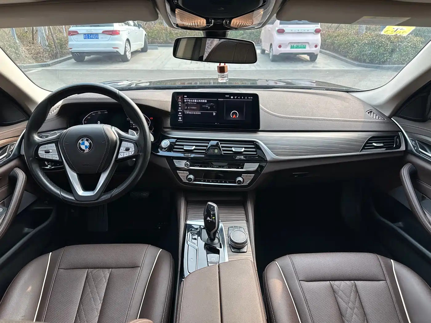 BMW 5 Series 2021 530Li Leading Luxury Package фото 11