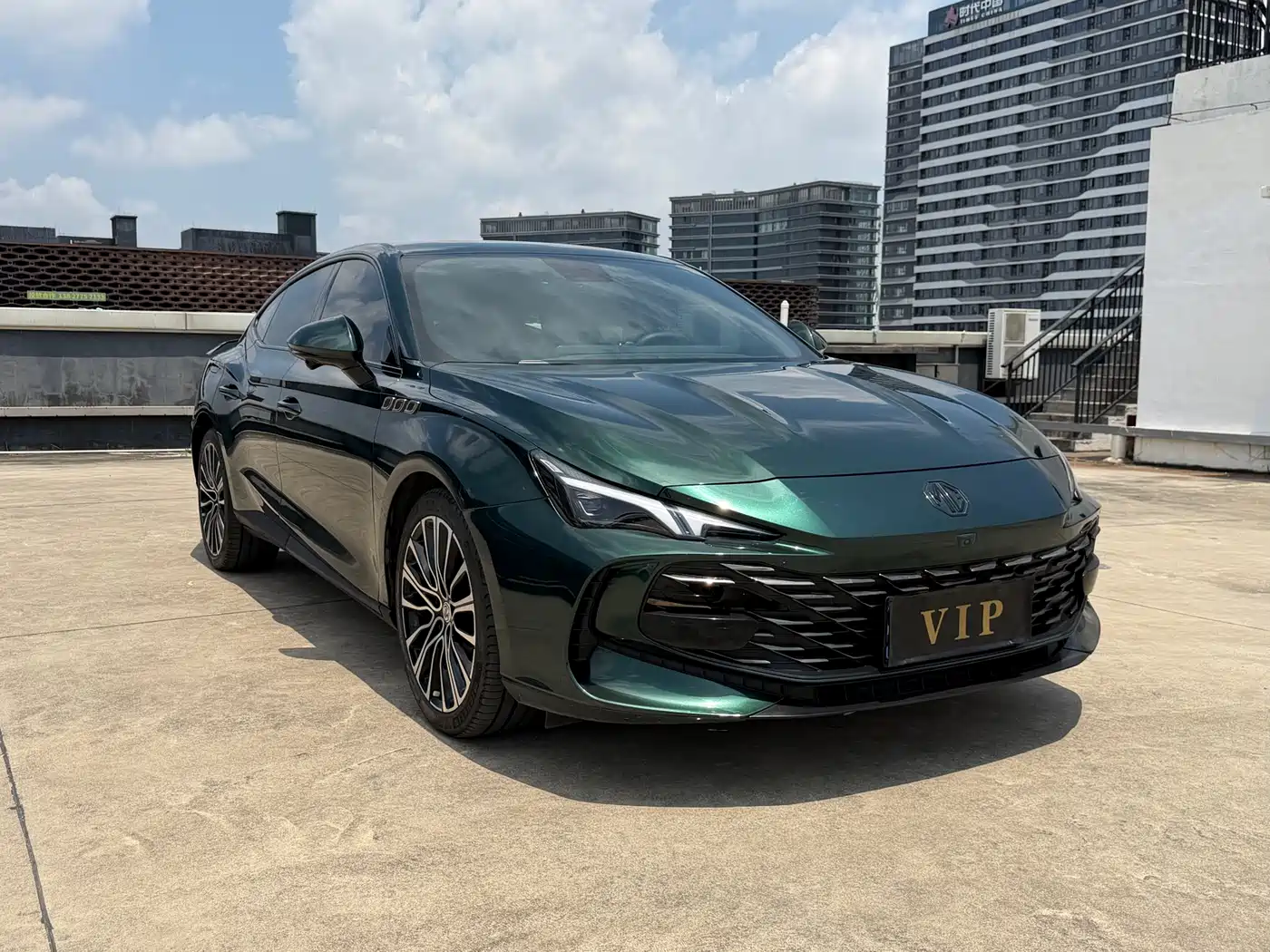 MG MG7