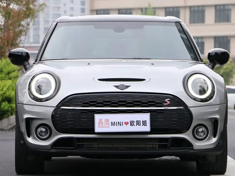 MINI CLUBMAN 2023 2023 Facelift 2.0T COOPER S Connoisseur