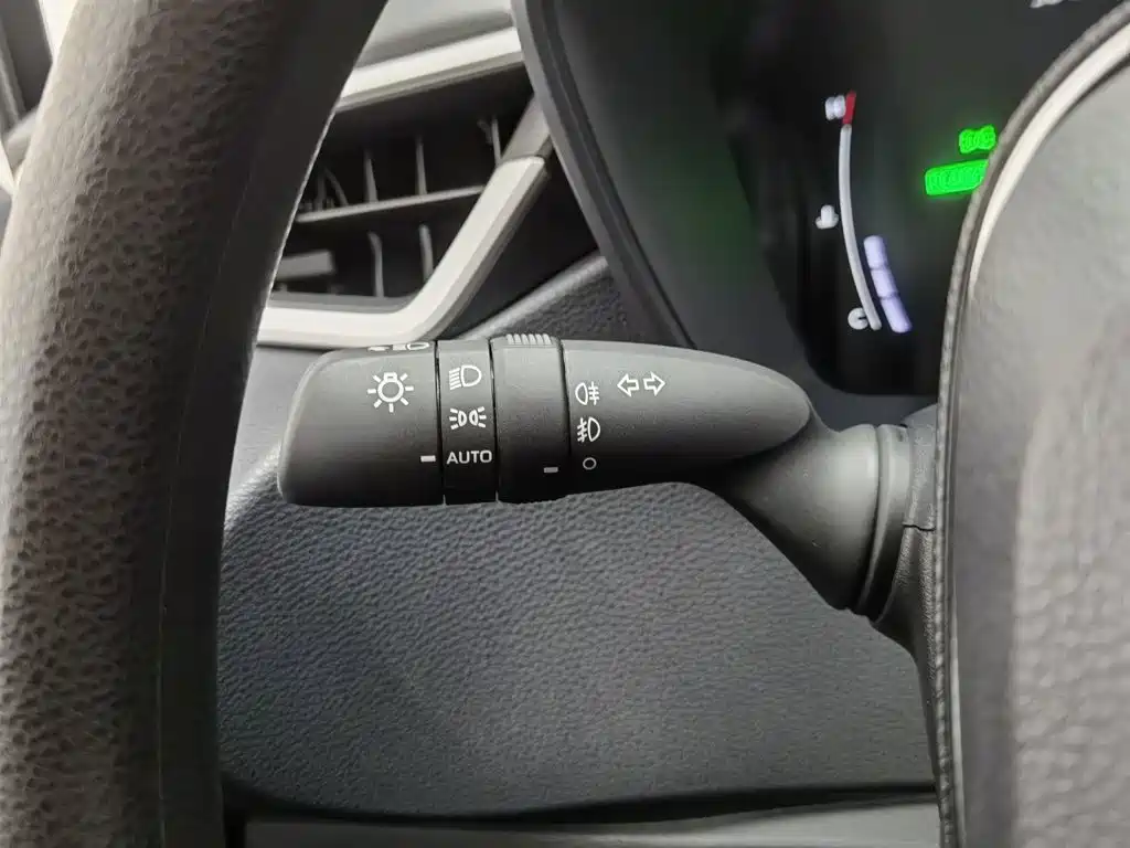 Toyota Corolla 2024 2023 1.8L Smart Hybrid Dual Engine Pioneer Edition