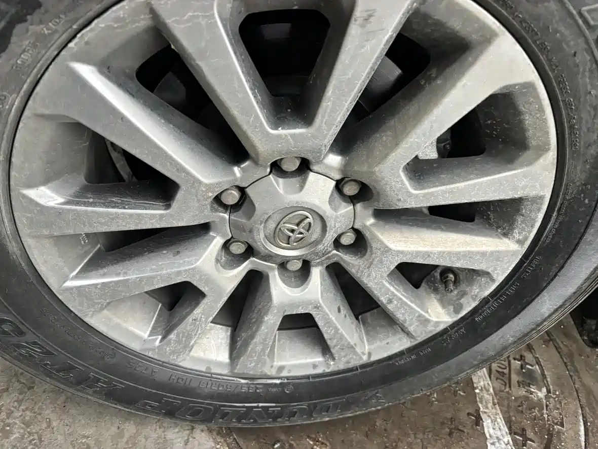 Toyota Prado 2018 3.5L Automatic TX-L Rear-mounted Spare Tire фото 4