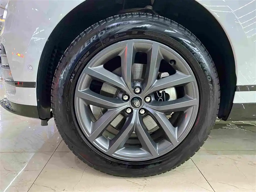 Land Rover Range Rover Velar 2024 2025 Dynamic SE