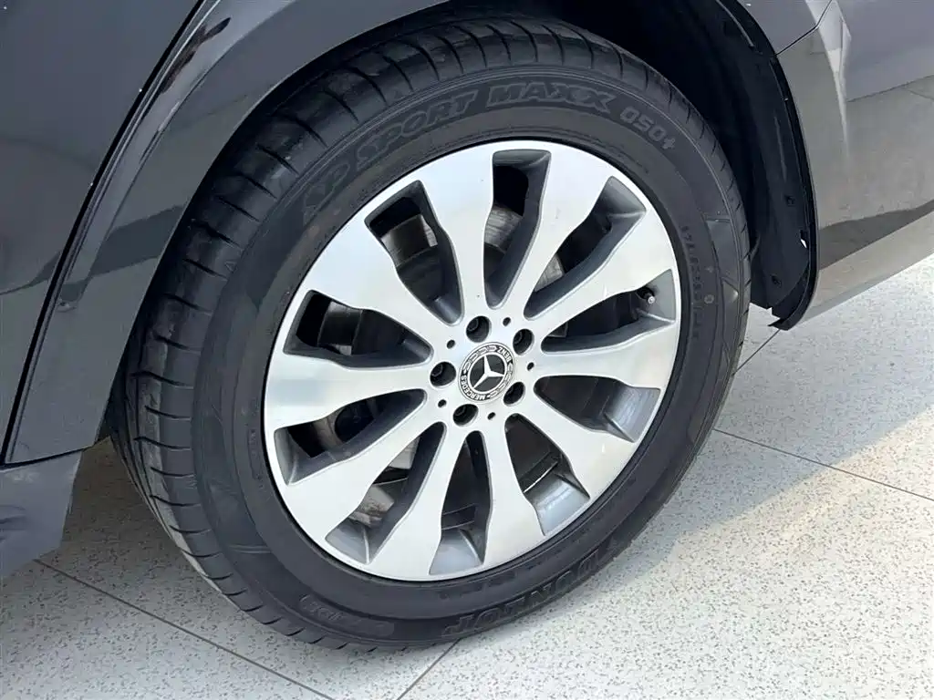 Mercedes-Benz GLS 2018 Facelift GLS 400 4MATIC Sport фото 8
