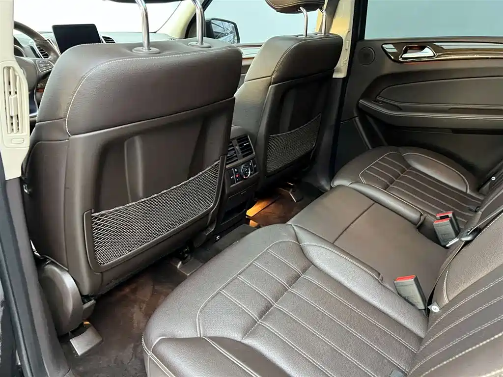 Mercedes-Benz GLS 2018 Facelift GLS 400 4MATIC Sport фото 19