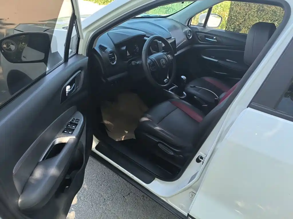 Changan CS15 2017 2016 1.5L Manual Fashion