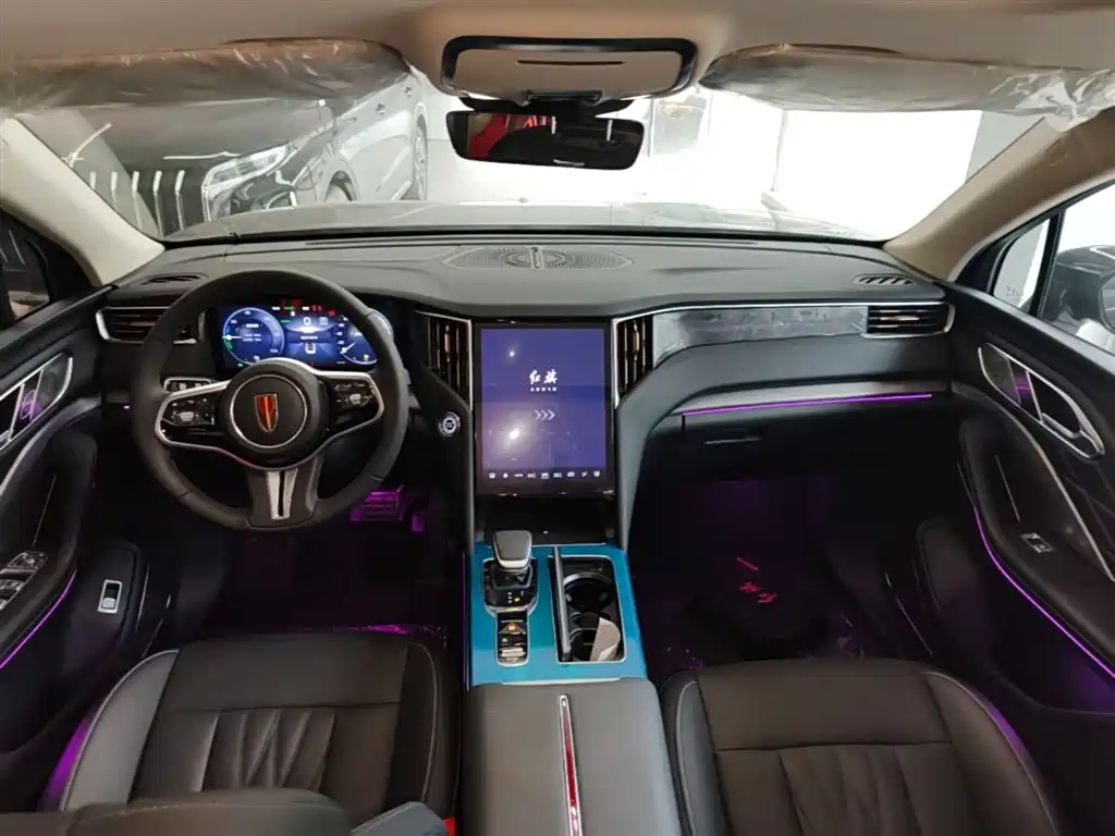 Hongqi HS7 PHEV 2024 2.0T PHEV 4WD Flagship Edition 6-seater фото 10