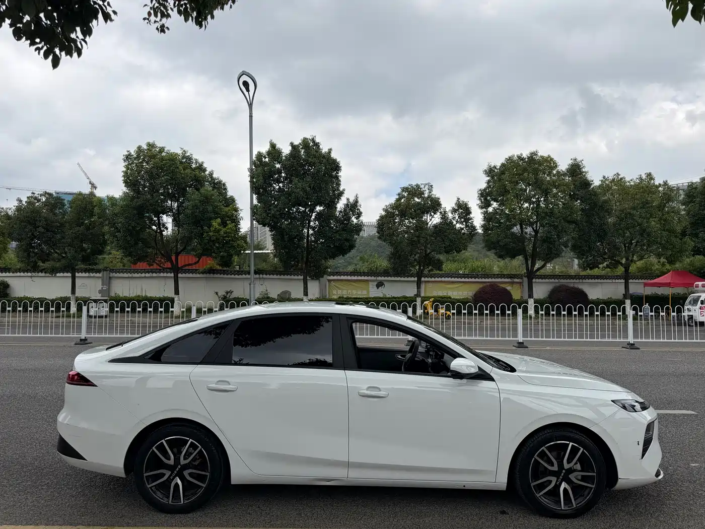 2025 Roewe D6