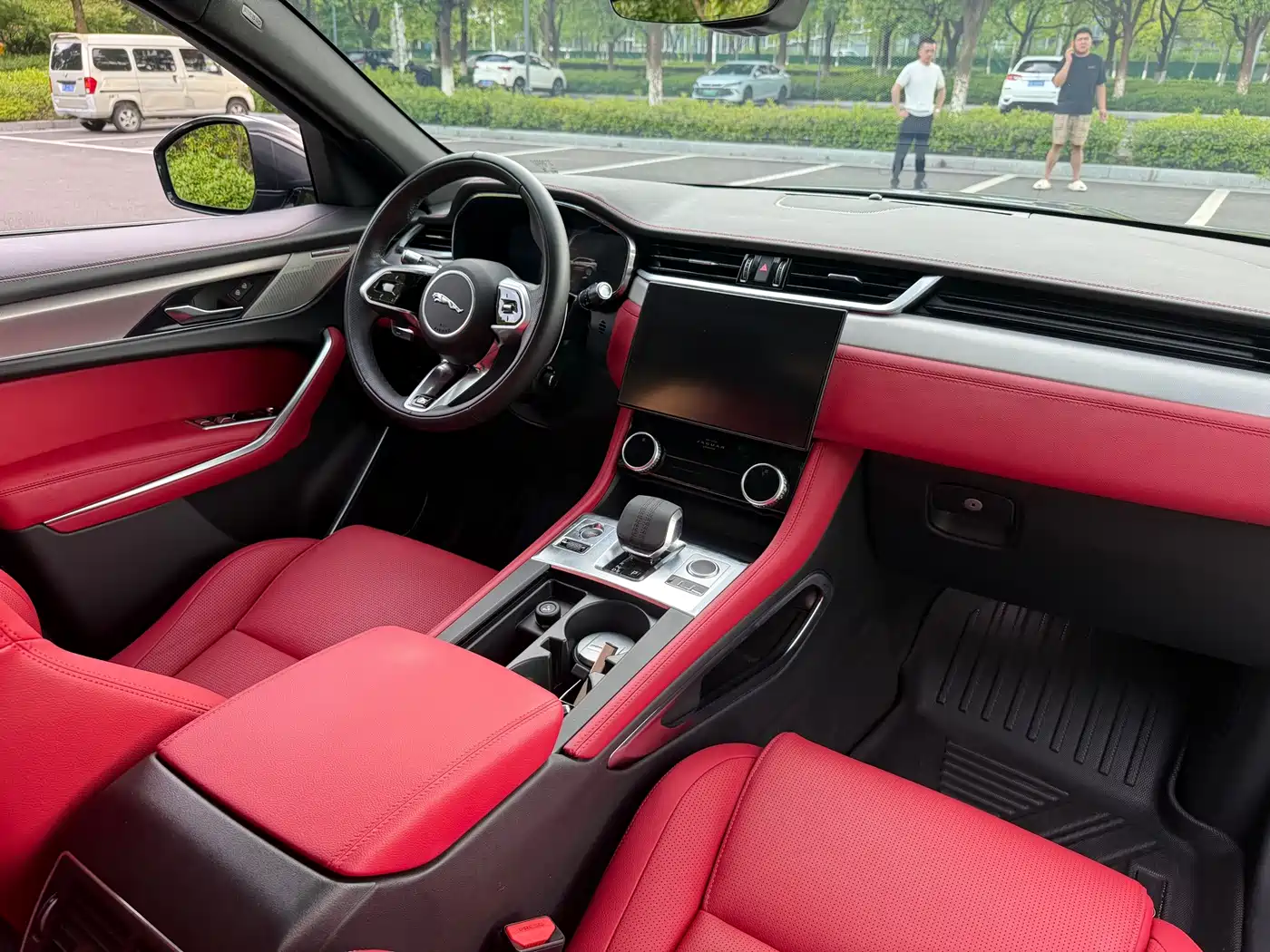 Jaguar F-PACE 2022 2022 Model P340 R-Dynamic SE