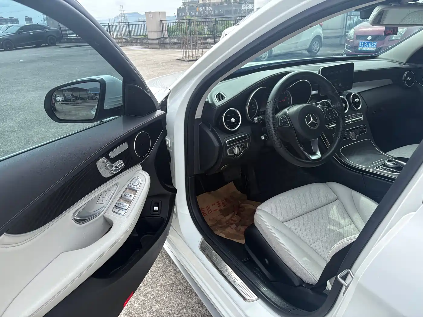 Mercedes-Benz C-Class 2016 C 200 L 4MATIC фото 8