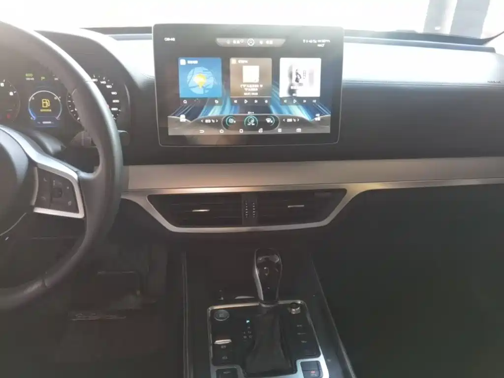 BYD Tang 2020 2019 2.0T Automatic Smart Connect Luxury 5-seater China VI