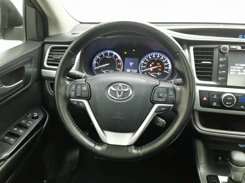 Toyota Highlander 2015 3.5L 4WD Luxury Edition 7-seater фото 11