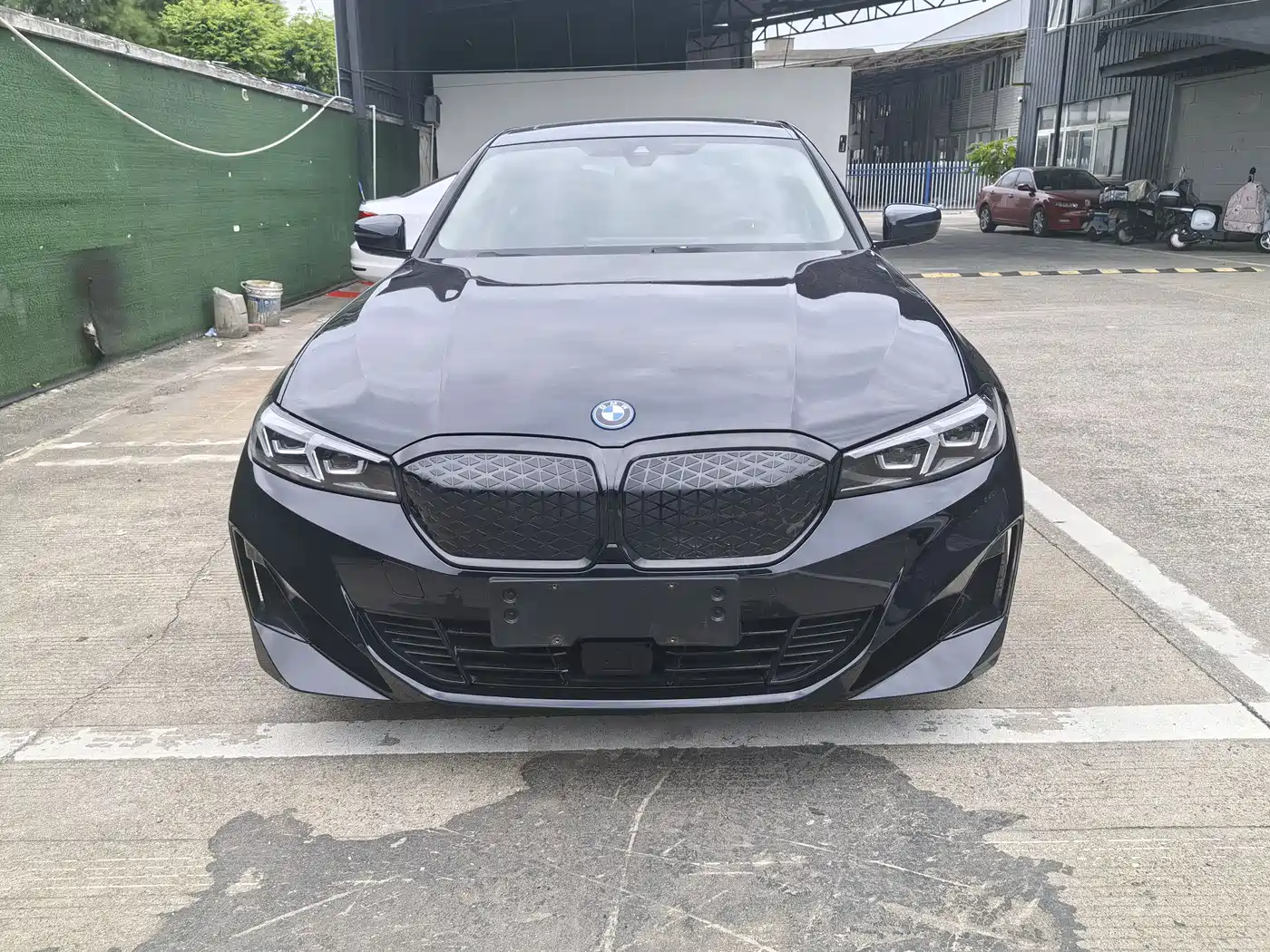 BMW i3 2024 eDrive 35 L фото 2