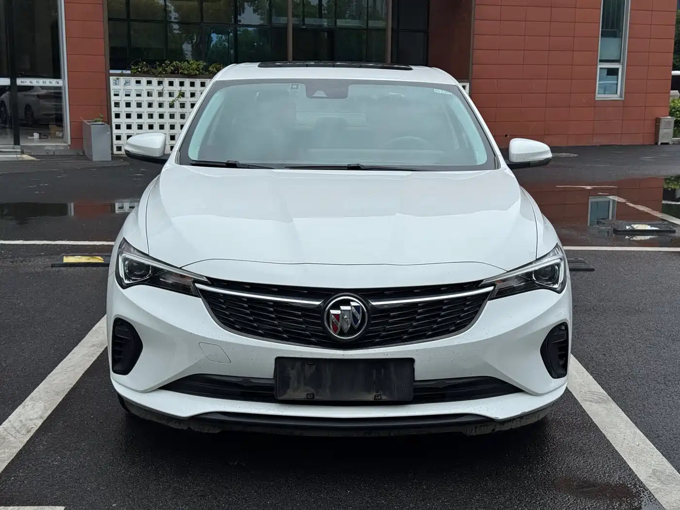 Buick Verano 2023 Pro Joy Edition фото 2