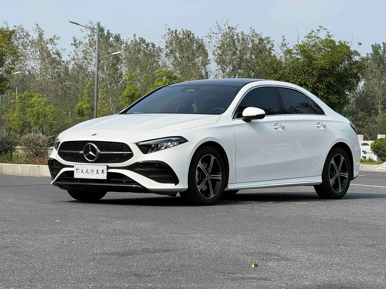 Фото 1 - Mercedes-Benz A-Class