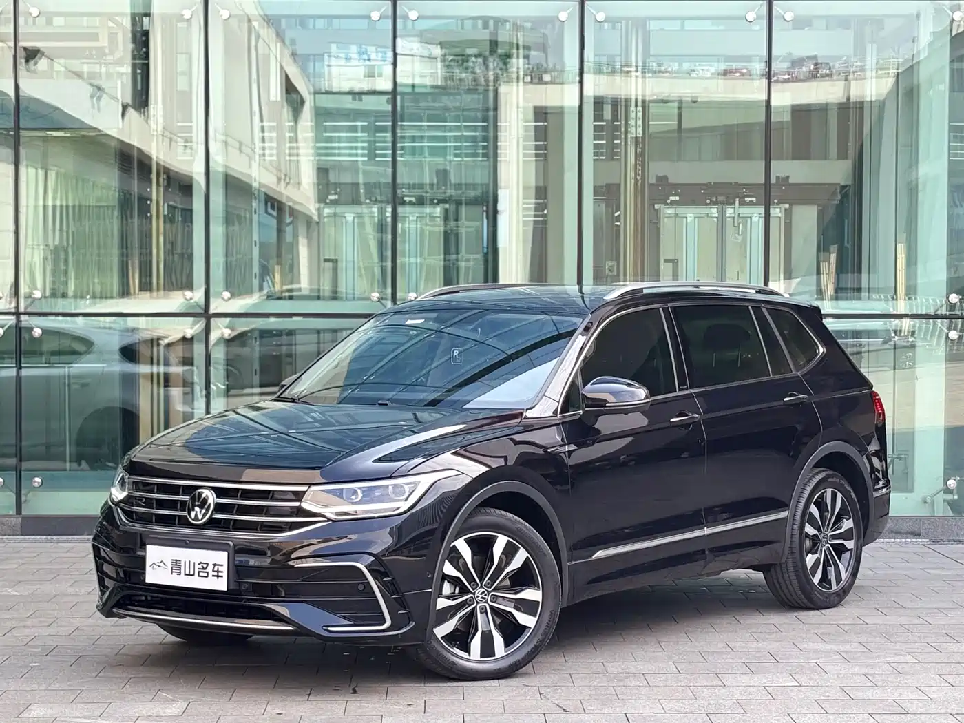Volkswagen Tiguan L 2022 330TSI Auto 2WD R-Line Premium Edition