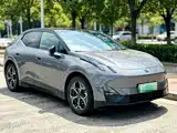 صورة 3 - Lynk & Co Z20