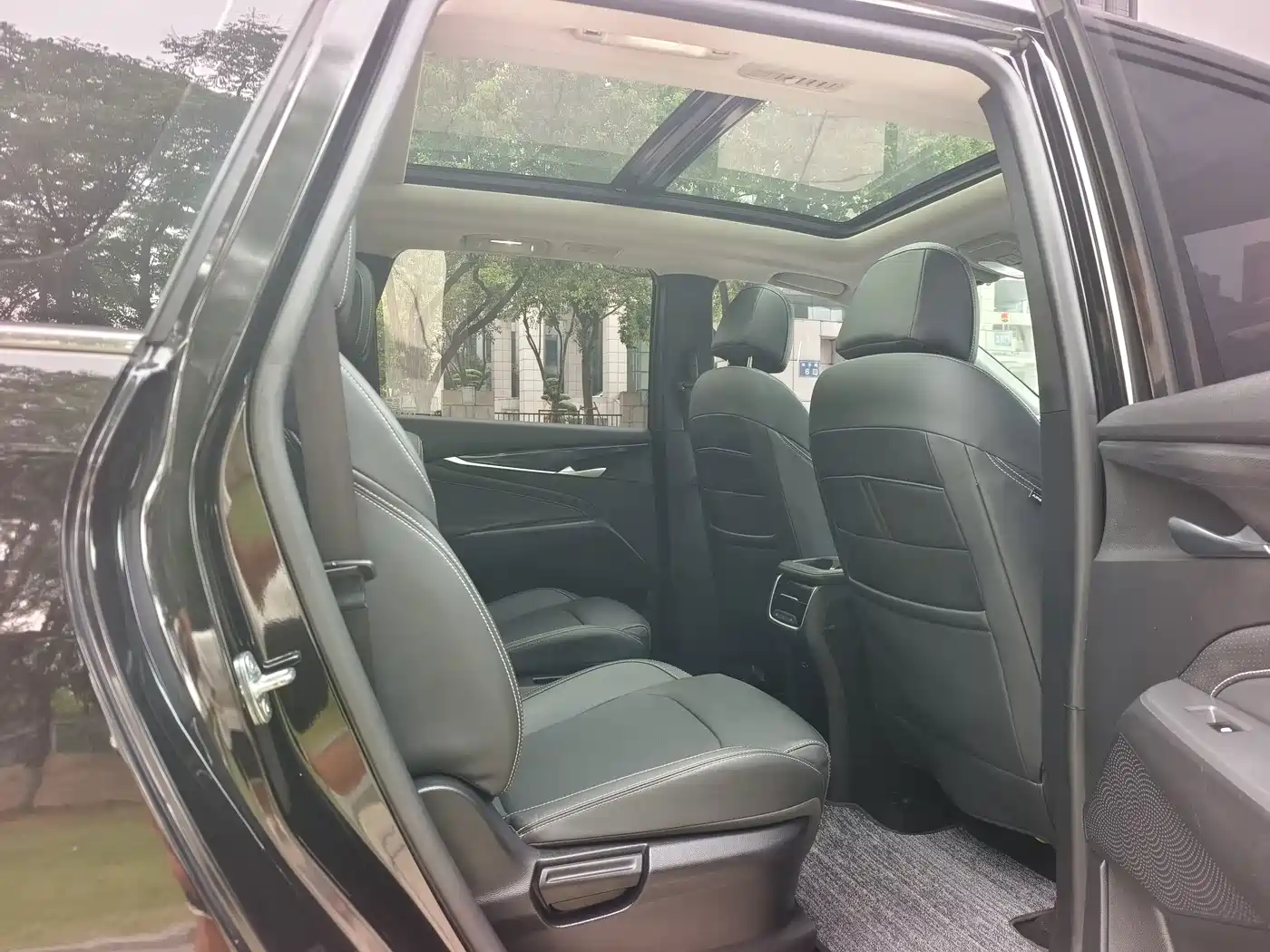 SAIC Maxus Maxus G50 2023 2023 PLUS 1.5T Automatic Cruise Edition