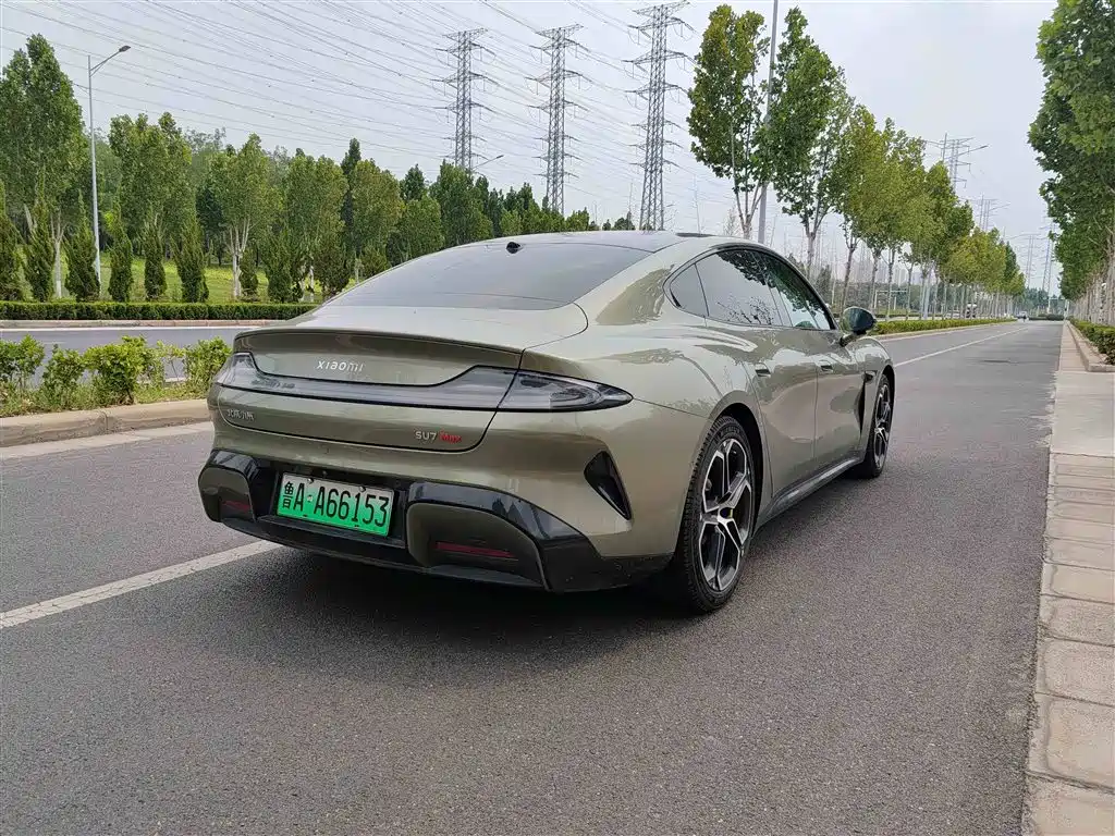XIAOMI CAR XIAOMI SU7