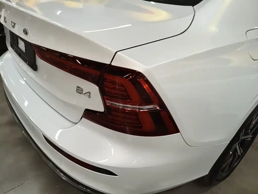 Volvo S60 2026 2026 B4 Smart Luxury Edition
