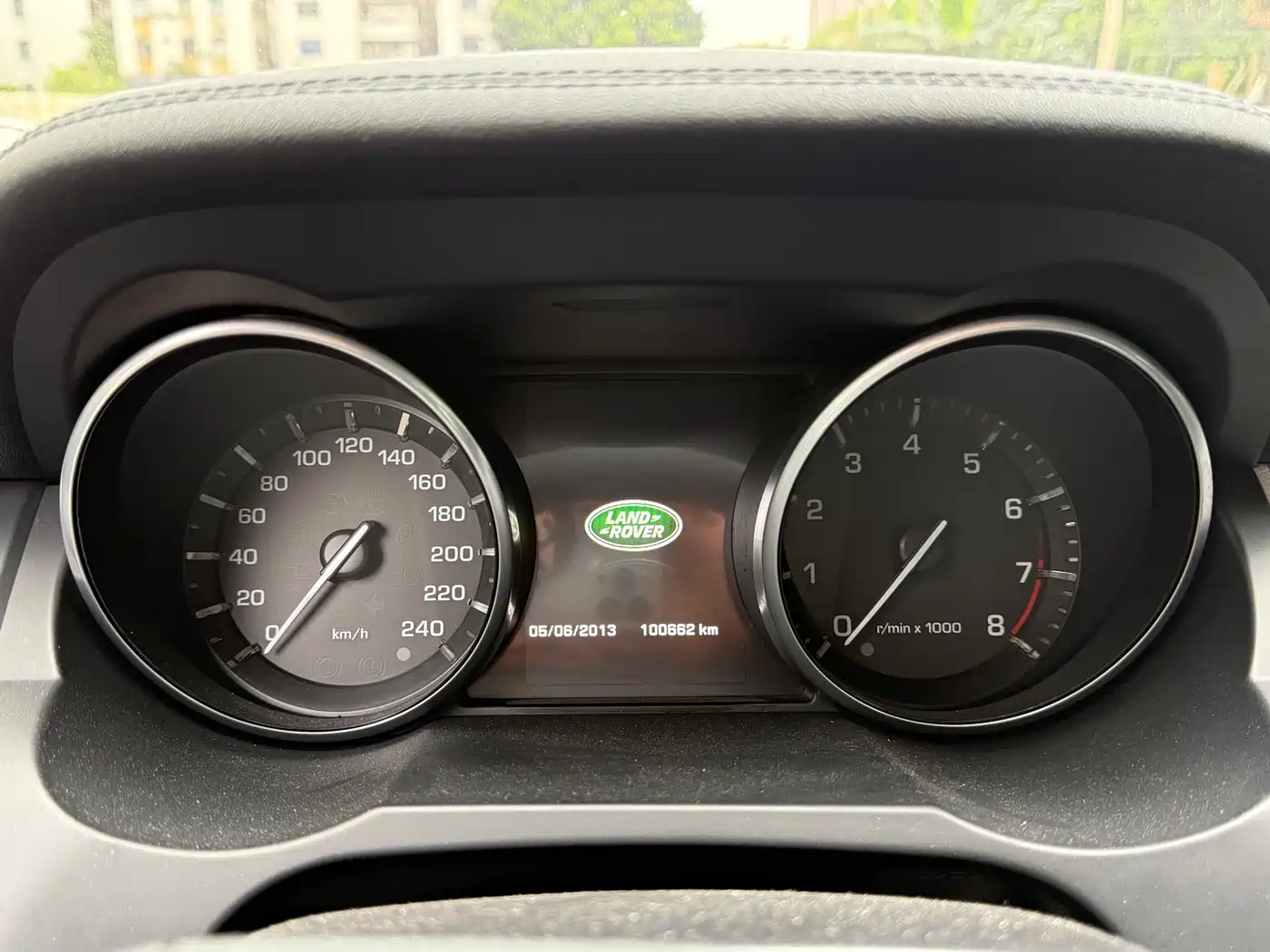 Land Rover Range Rover Evoque 2015 2.0T 5-Door Intelligent Edition фото 14