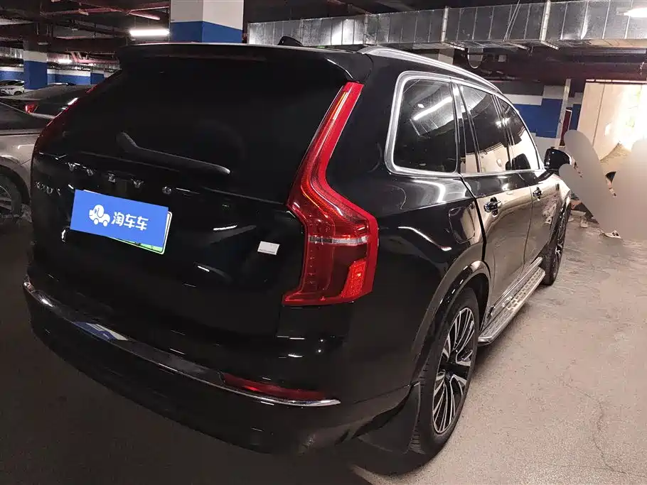 VOLVO XC90 PLUG IN HYBRID