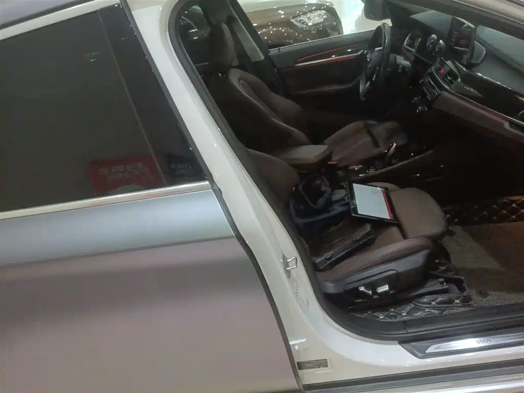 BMW X1 2021 xDrive25Li Exclusive фото 21
