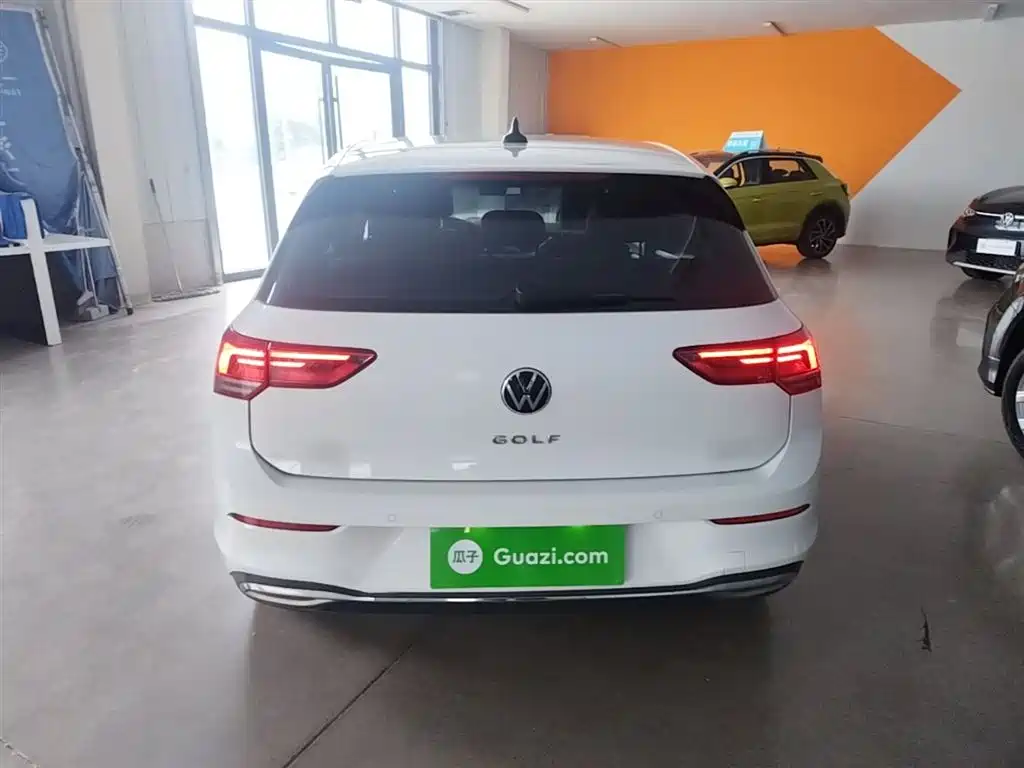 Volkswagen Golf 2023 Facelift 280TSI DSG Pro фото 6