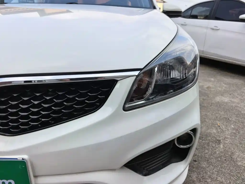 Kia K2 2018 2017 Sedan 1.4L MT 15th Anniversary Special Edition GLS
