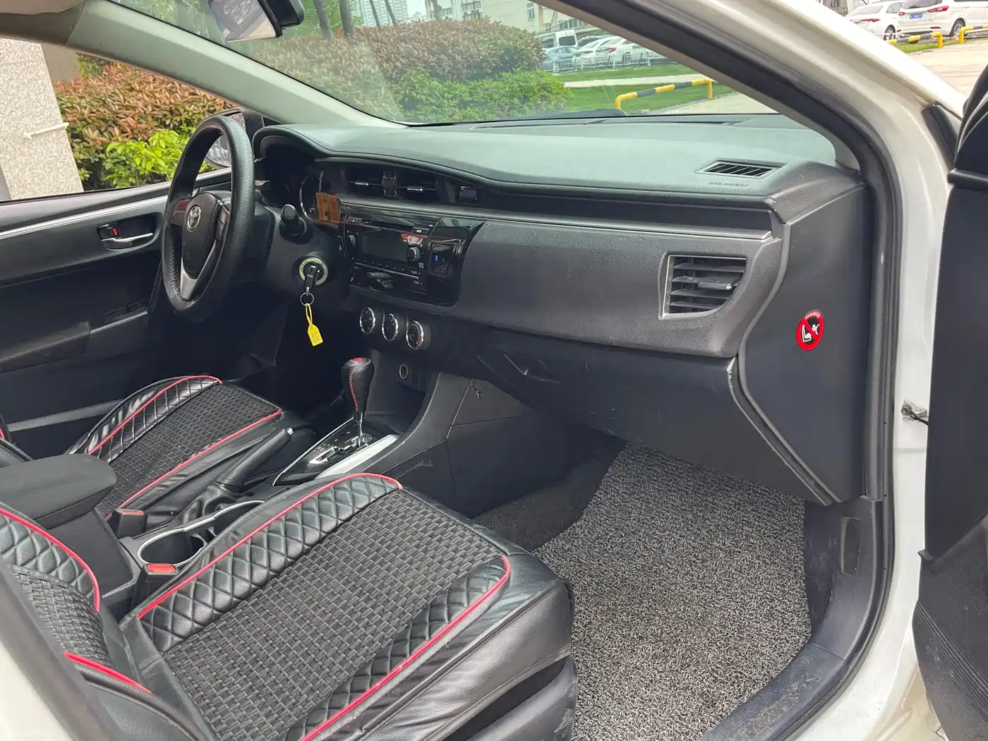 Toyota Levin 2016 1.6G CVT Elite Edition фото 12