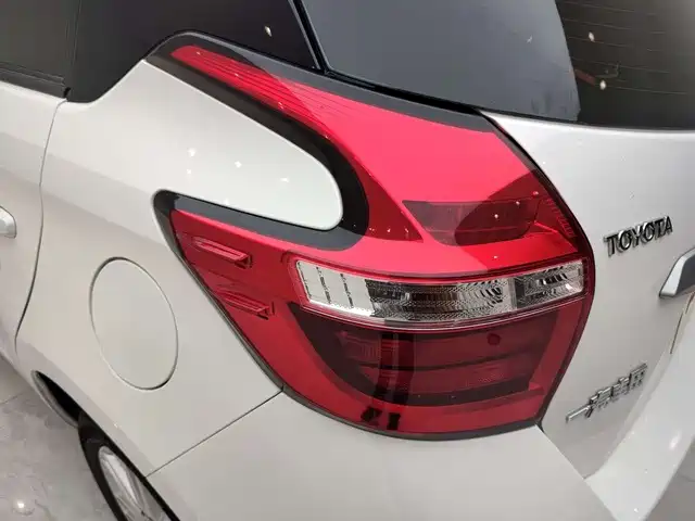 Toyota Vios FS 2017 2017 1.5L CVT Fengchi Edition