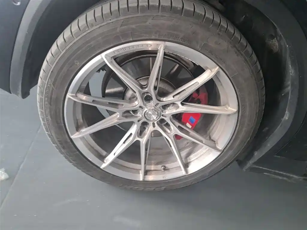 BMW iX3 2021 Leading фото 25