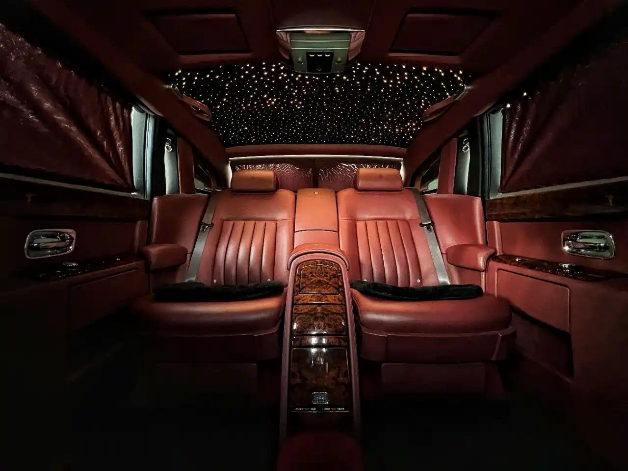 Rolls-Royce Phantom 2011 2006 6.7L Extended Wheelbase EWB