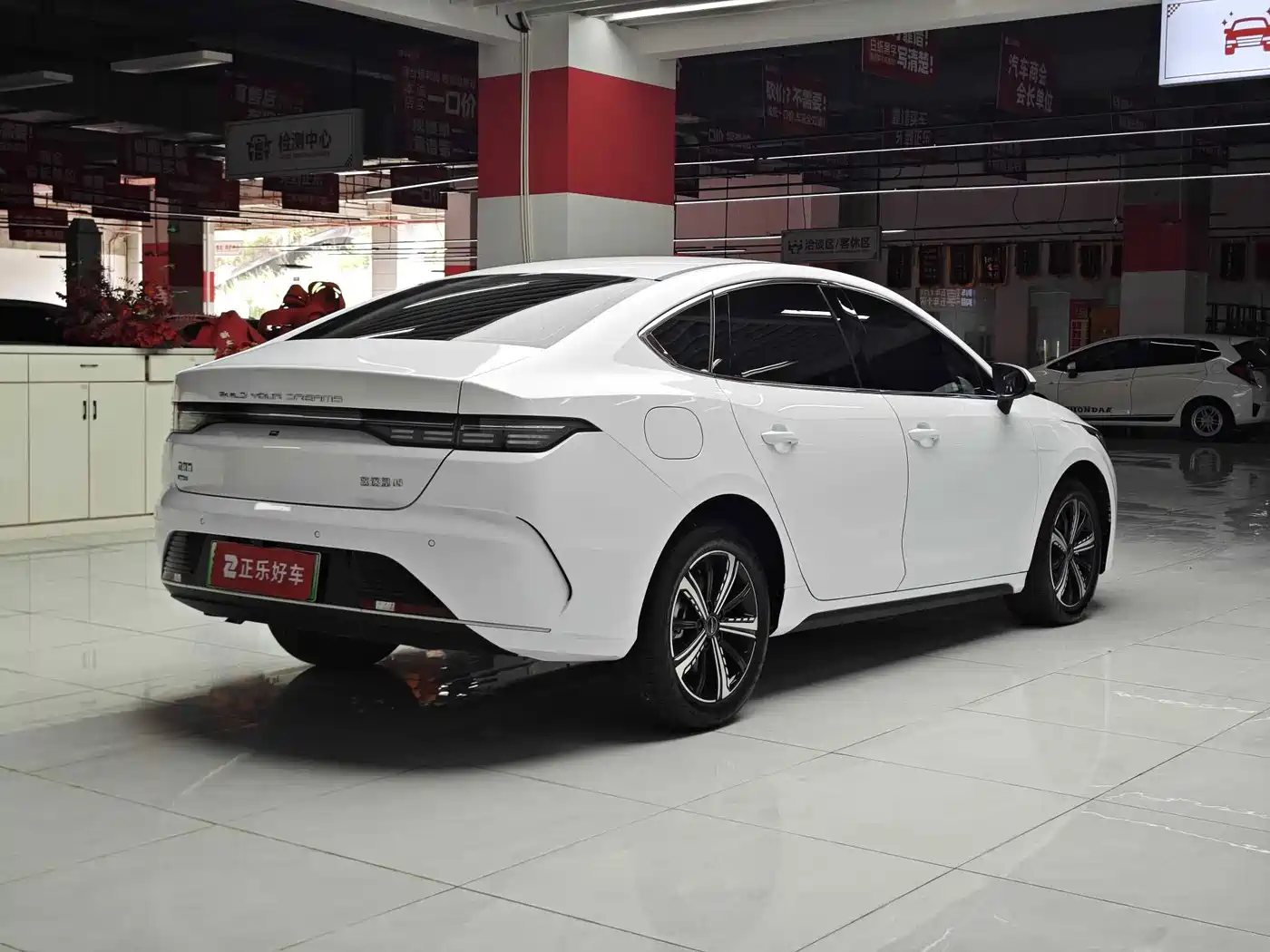 BYD Destroyer 05 2024 2023 Champion Edition DM-i 120KM Premium