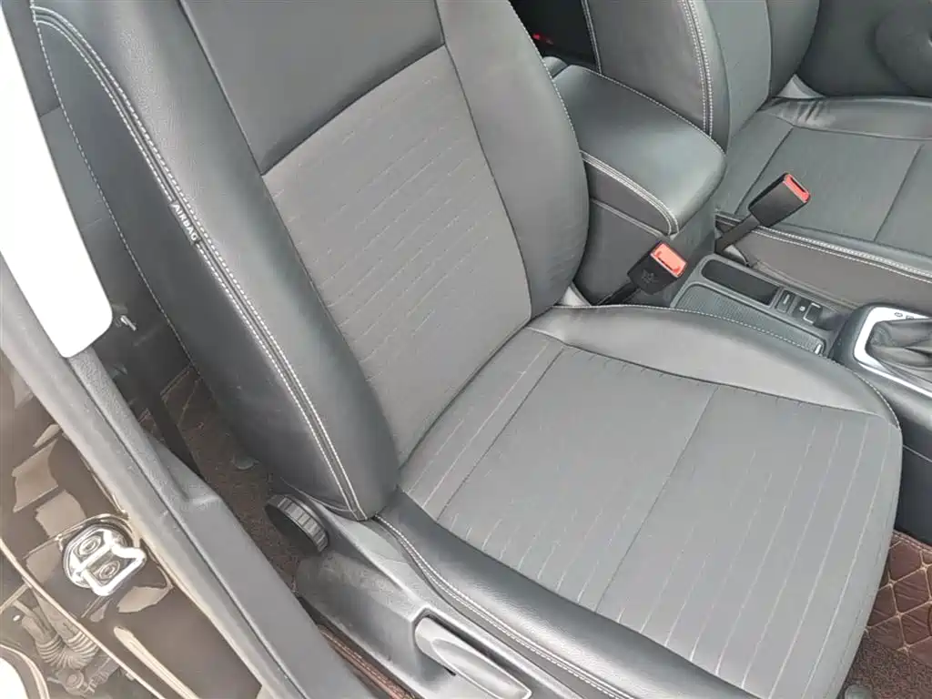 Volkswagen Tiguan 2016 280TSI Automatic 2WD Silk Road Fashion Edition фото 25