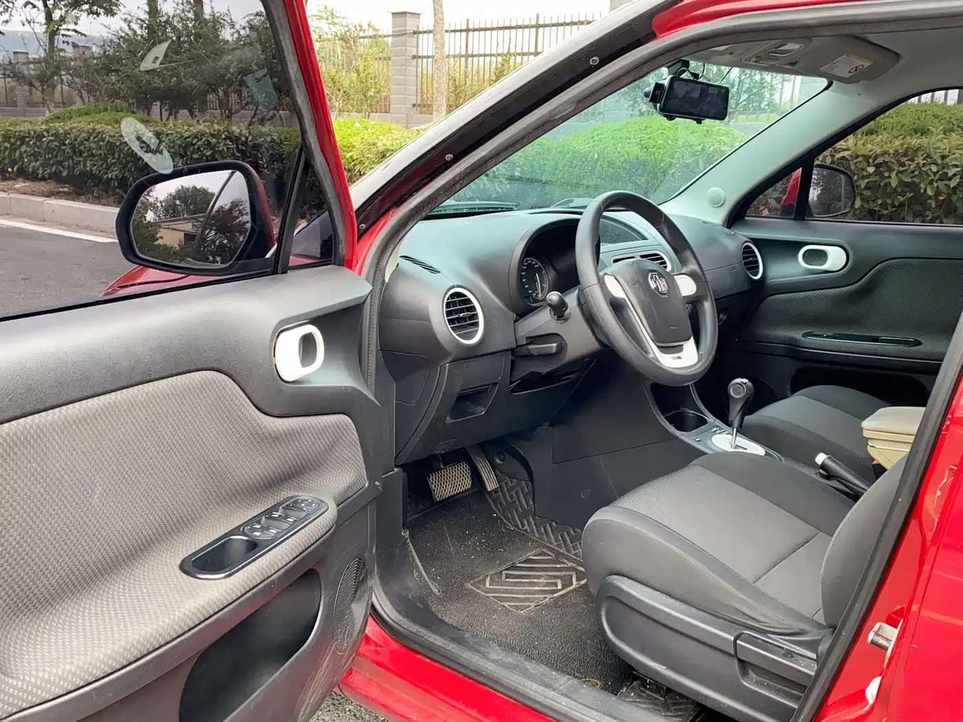 MG 3 2013 2013 1.3L AMT Comfort Edition