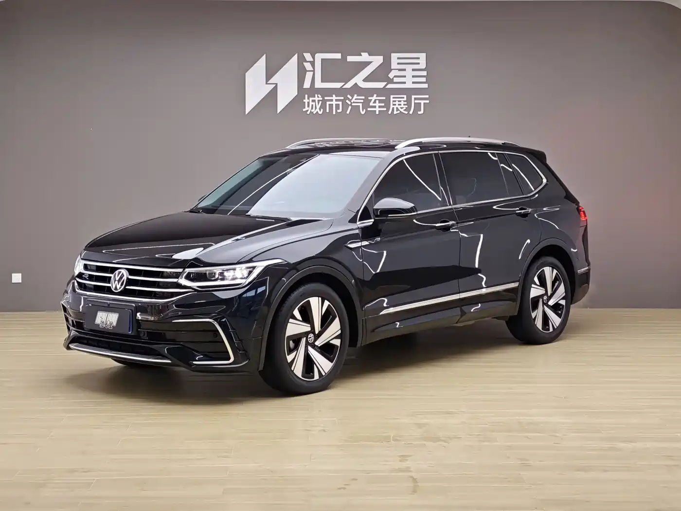 Volkswagen Tiguan L 2023 330TSI Auto 2WD R-Line Premium Edition