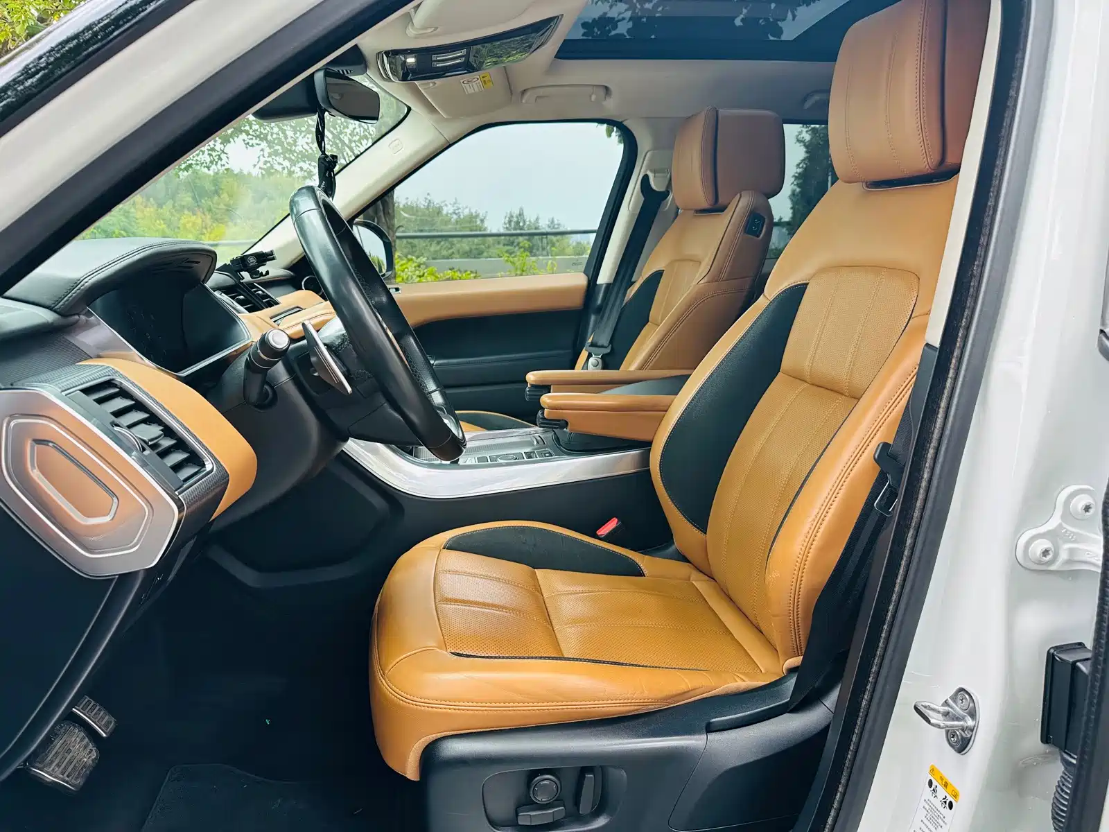Фото 8 - Land Rover Range Rover Sport