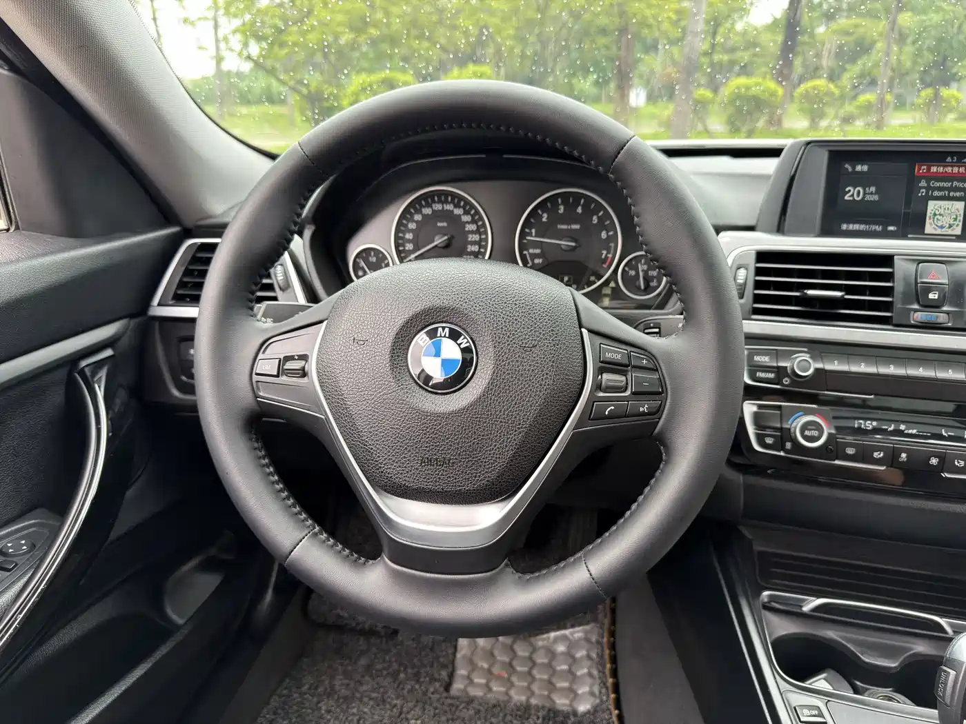 BMW 3 Series GT 2018 320i Fashion фото 7