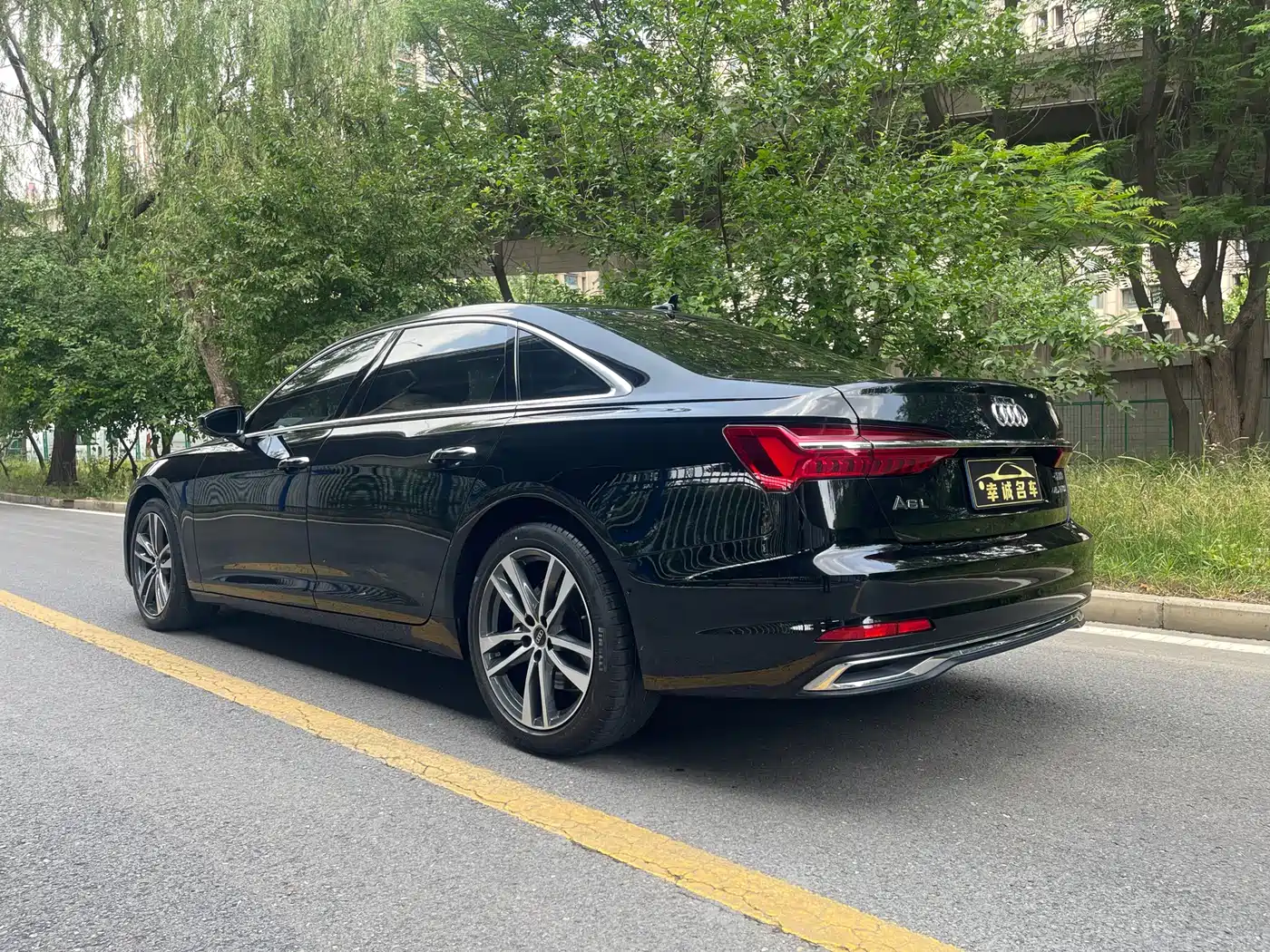 Audi A6L 2023 45 TFSI Premium Selection Elegance фото 5