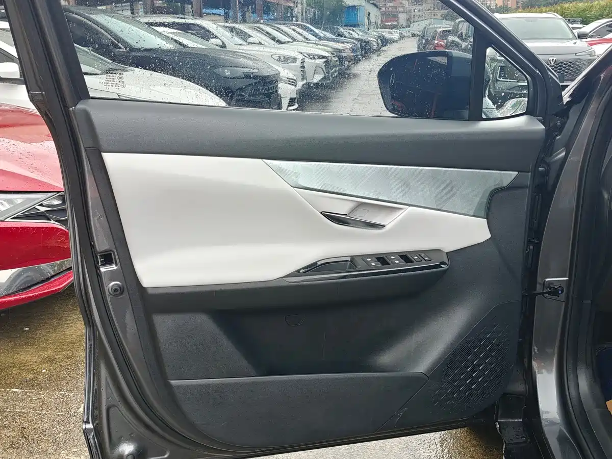 Changan UNI-T 2023 2023 2nd Generation 1.5T Premium