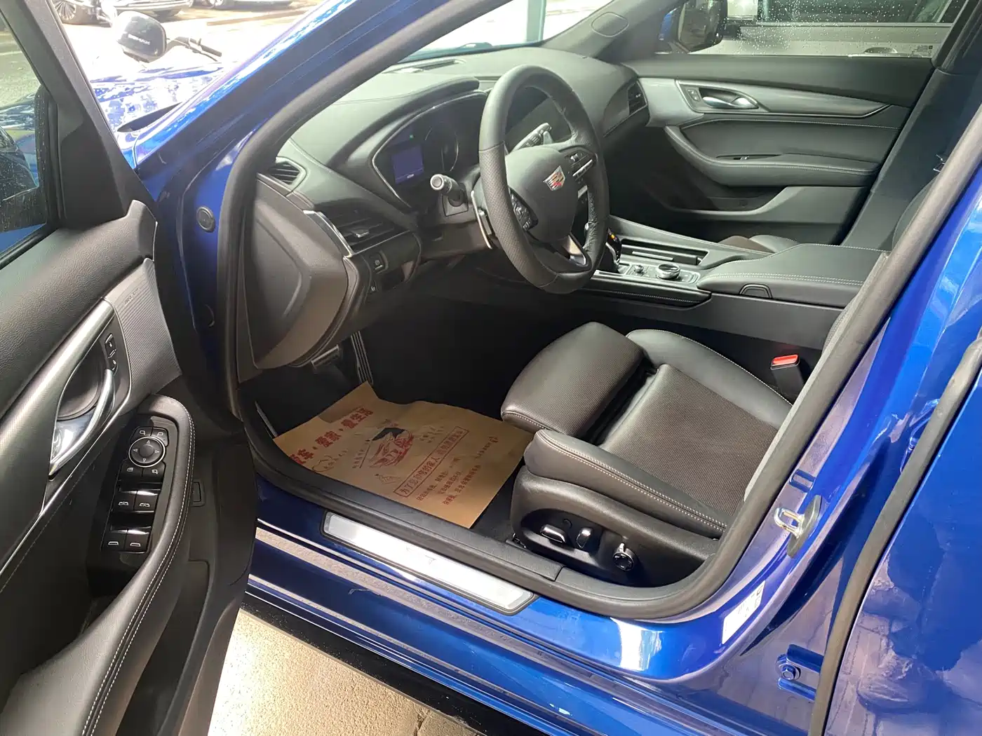 Cadillac CT5 2021 28T Leading Sport фото 3