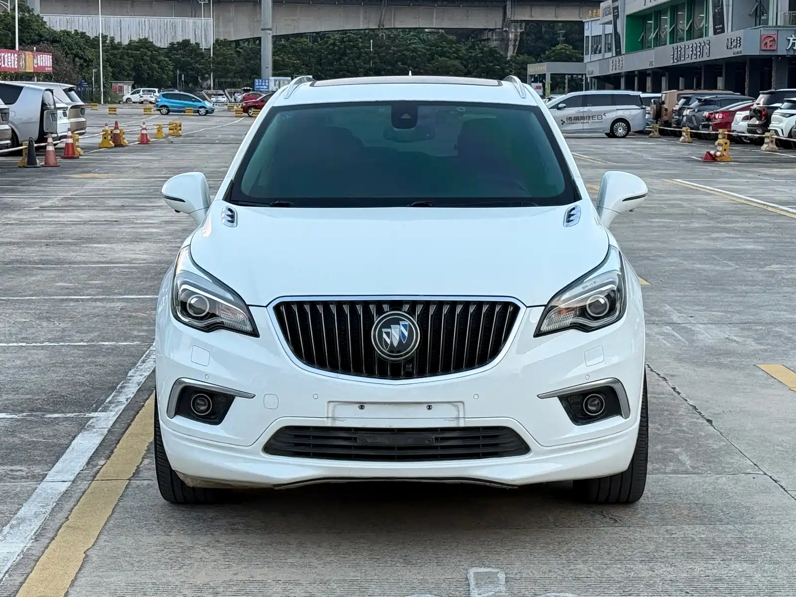 Фото 2 - Buick Envision Plus