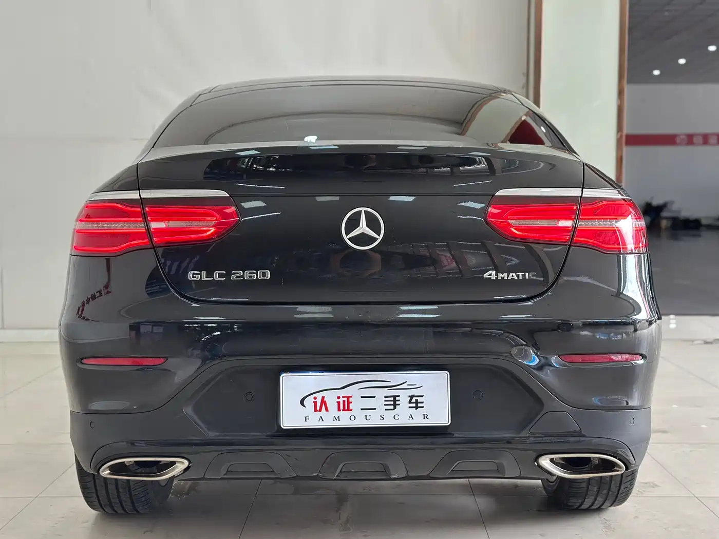 Mercedes-Benz GLC Coupe 2018 GLC 260 4MATIC Coupe SUV фото 17