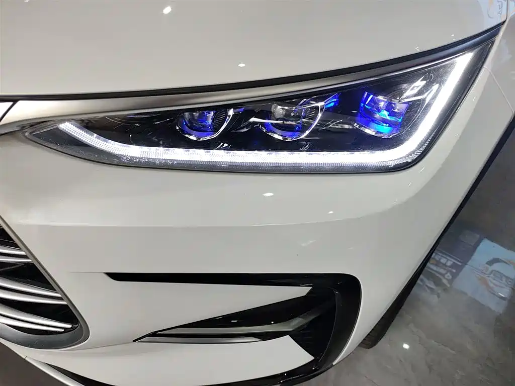 BYD Tang New Energy 2023 Model DM-i Champion Edition 112KM Deluxe фото 22