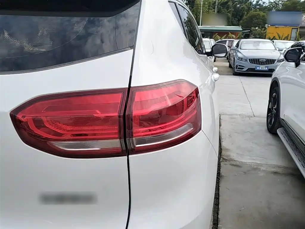 Фото 8 - Haval H6