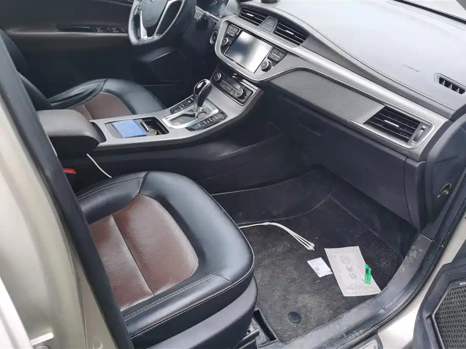 GEELY AUTOMOBILE EMGRAND GS