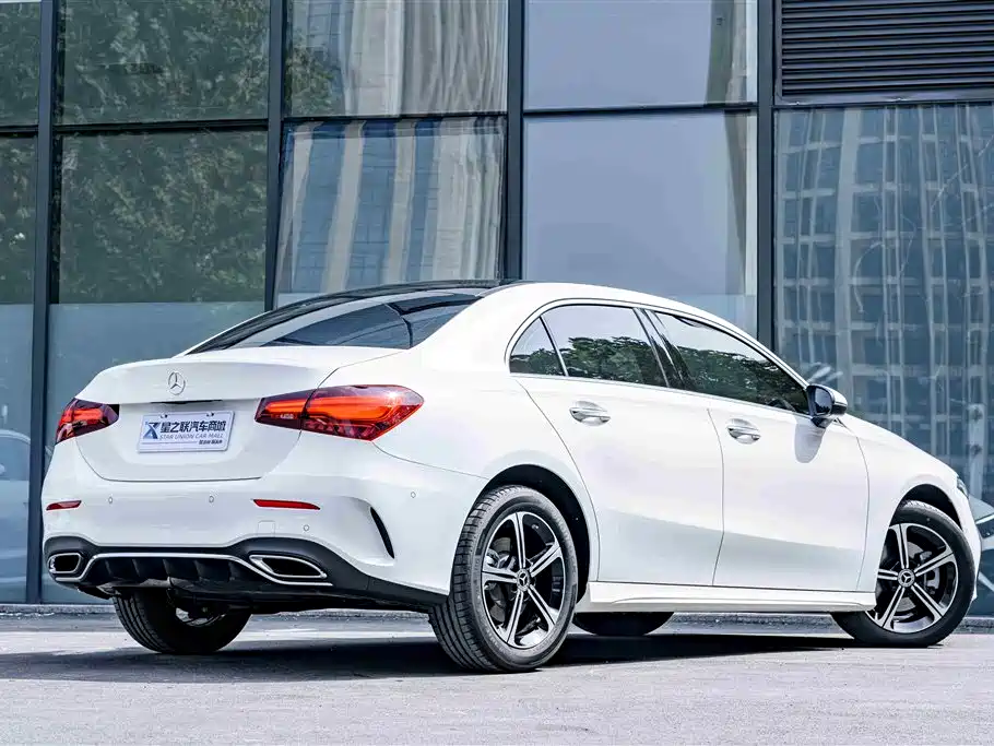 MERCEDES-BENZ CLASS A