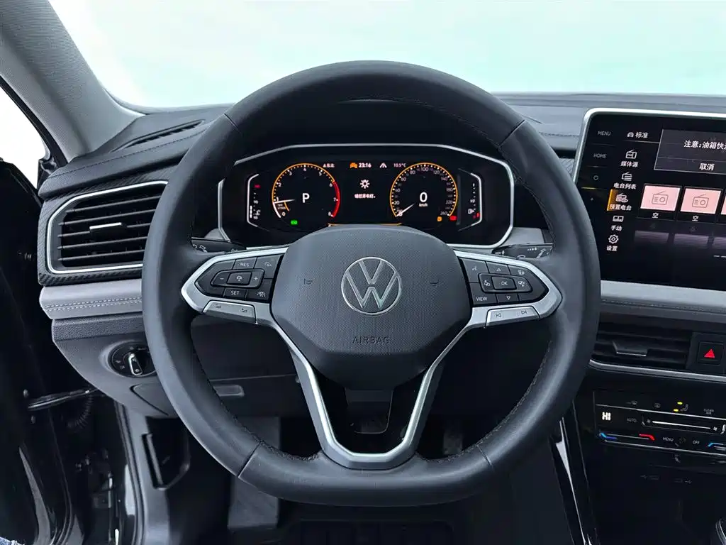 Volkswagen Tayron 2023 280TSI 2WD Luxury Plus Advanced Edition фото 19